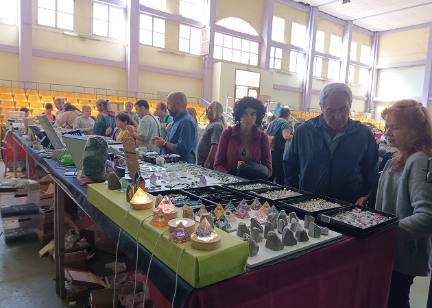 Image gallery Utrillas Mineral, Gem and Fossil Fair 2
