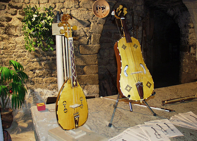 Image gallery Pyrenean Luthier Fair "Pirenostrum" 2