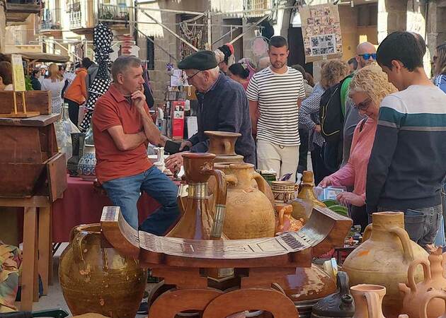 Image gallery Antiques, Arts, Crafts, Coins and Banknotes Fair (La Fresneda) 1